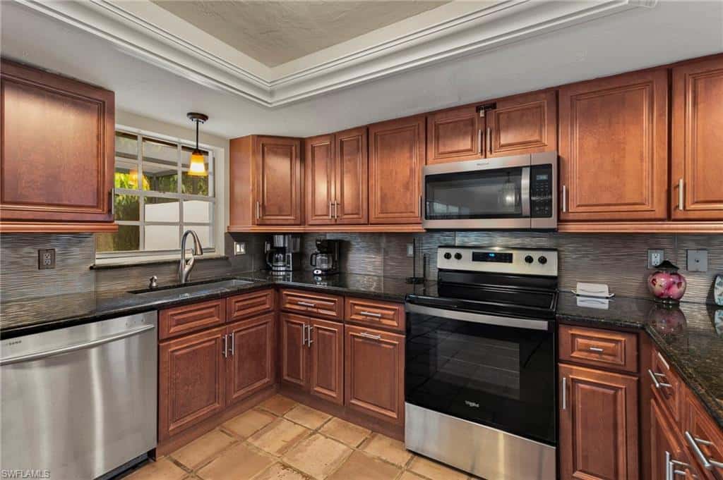 186 Beachcomber St, Marco Island, photo 9