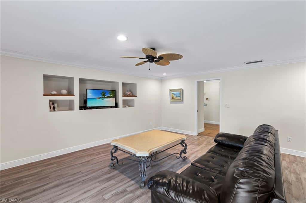 186 Beachcomber St, Marco Island, photo 11