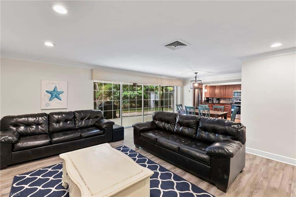 186 Beachcomber St, Marco Island, photo 4
