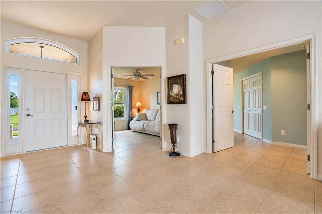 927 28th Ter, Cape Coral, photo 9