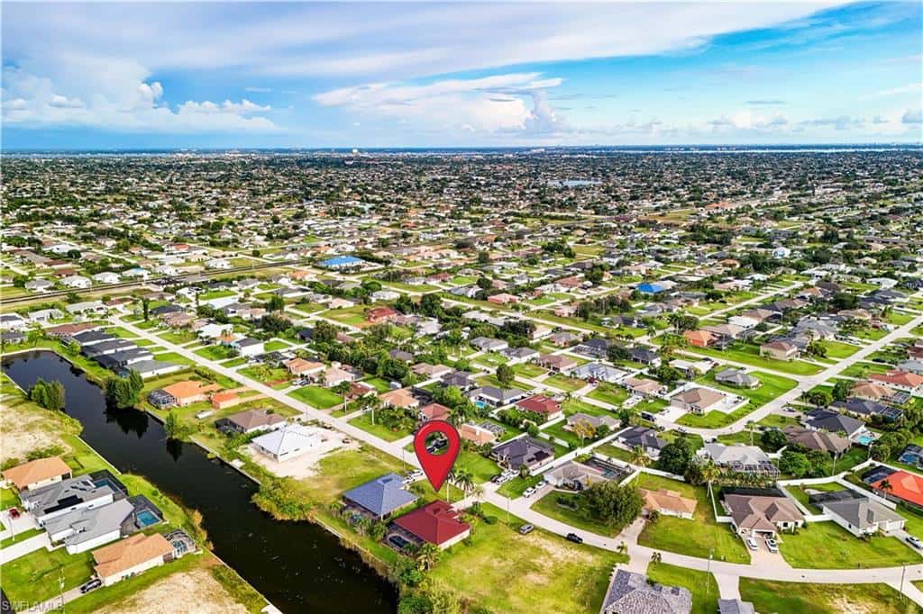 927 28th Ter, Cape Coral, photo 40