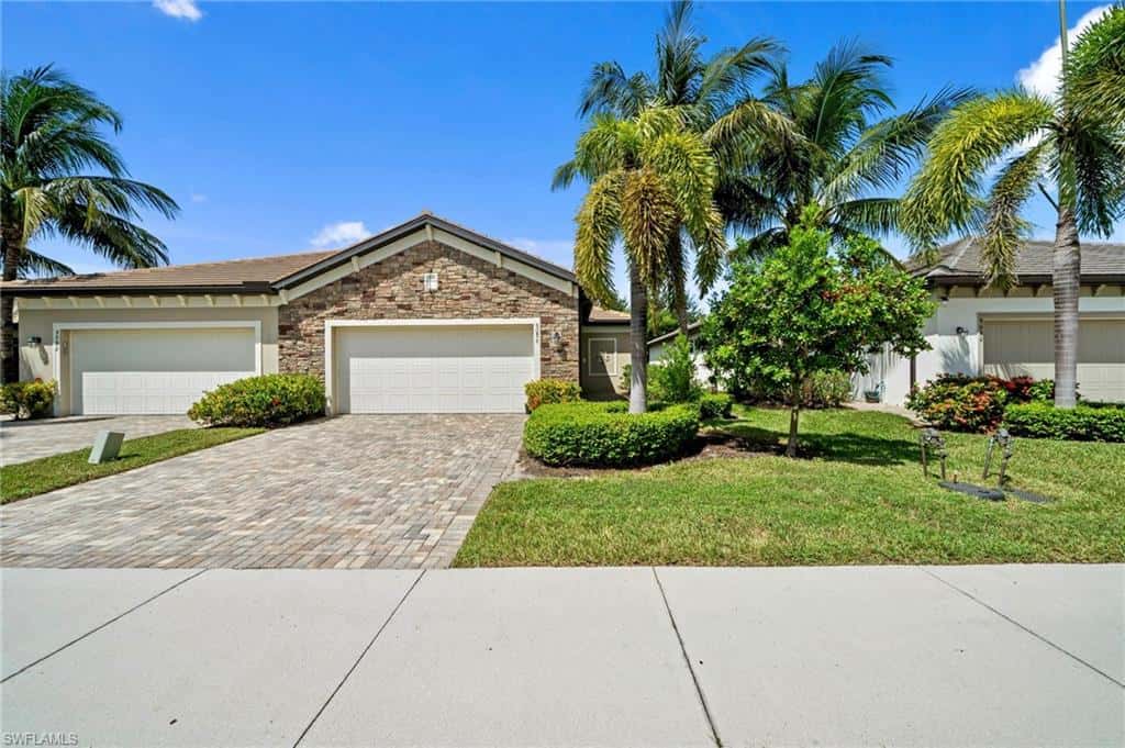 9086 Woodhurst Dr, Naples, photo 32