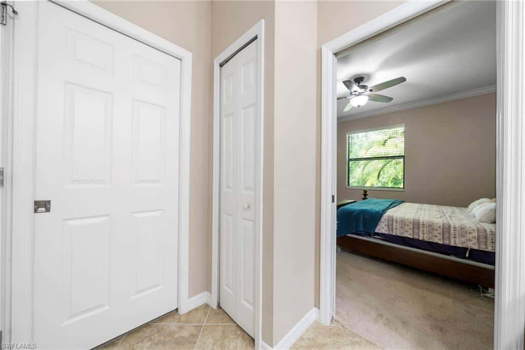 9086 Woodhurst Dr, Naples, photo 20