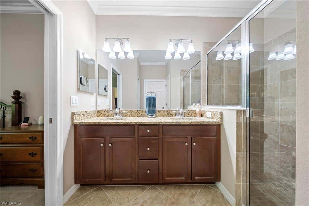 9086 Woodhurst Dr, Naples, photo 15