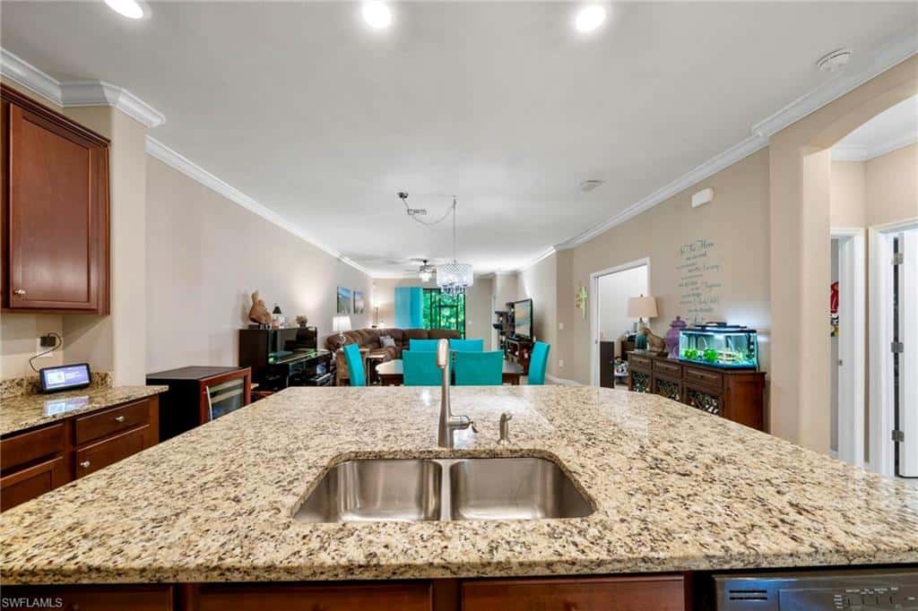 9086 Woodhurst Dr, Naples, photo 11