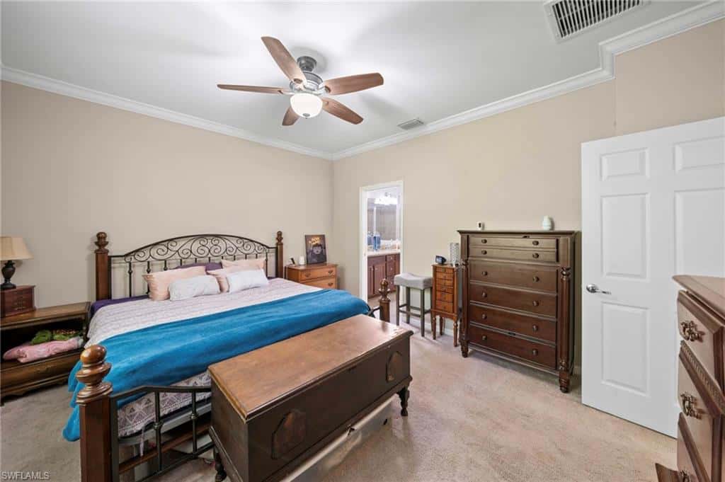 9086 Woodhurst Dr, Naples, photo 21