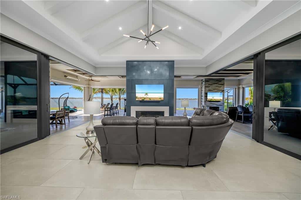 18410 Blue Eye Loop, Estero, photo 9