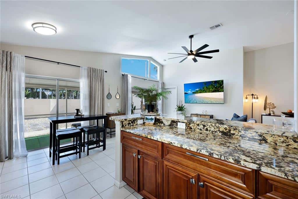 5018 Eclipse Ct, Naples, photo 9