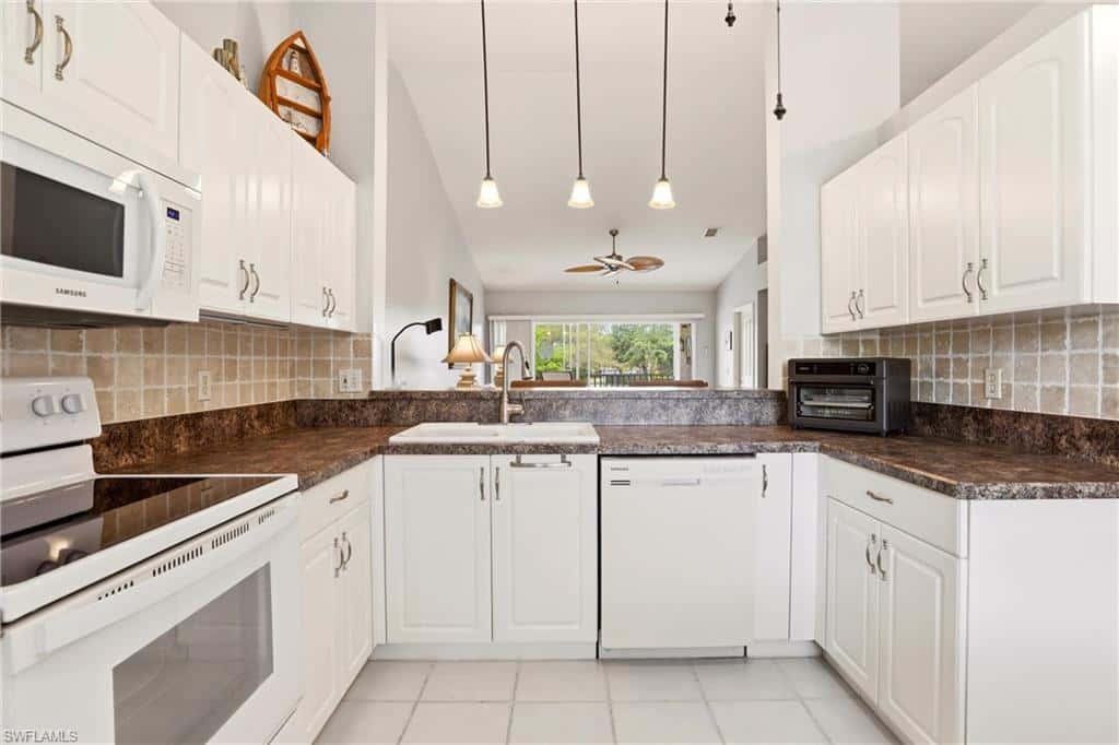 1723 Reuven Cir #2004, Naples, photo 9