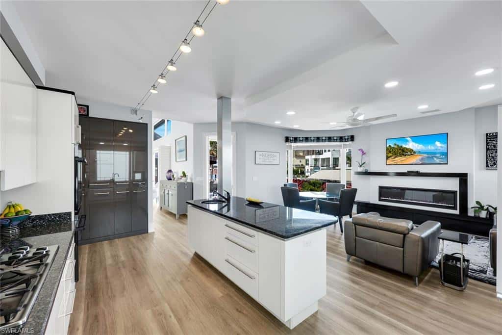 375 Germain Ave, Naples, photo 10