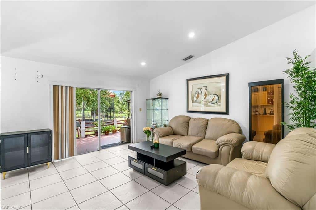 340 Arboleda St, Clewiston, photo 28