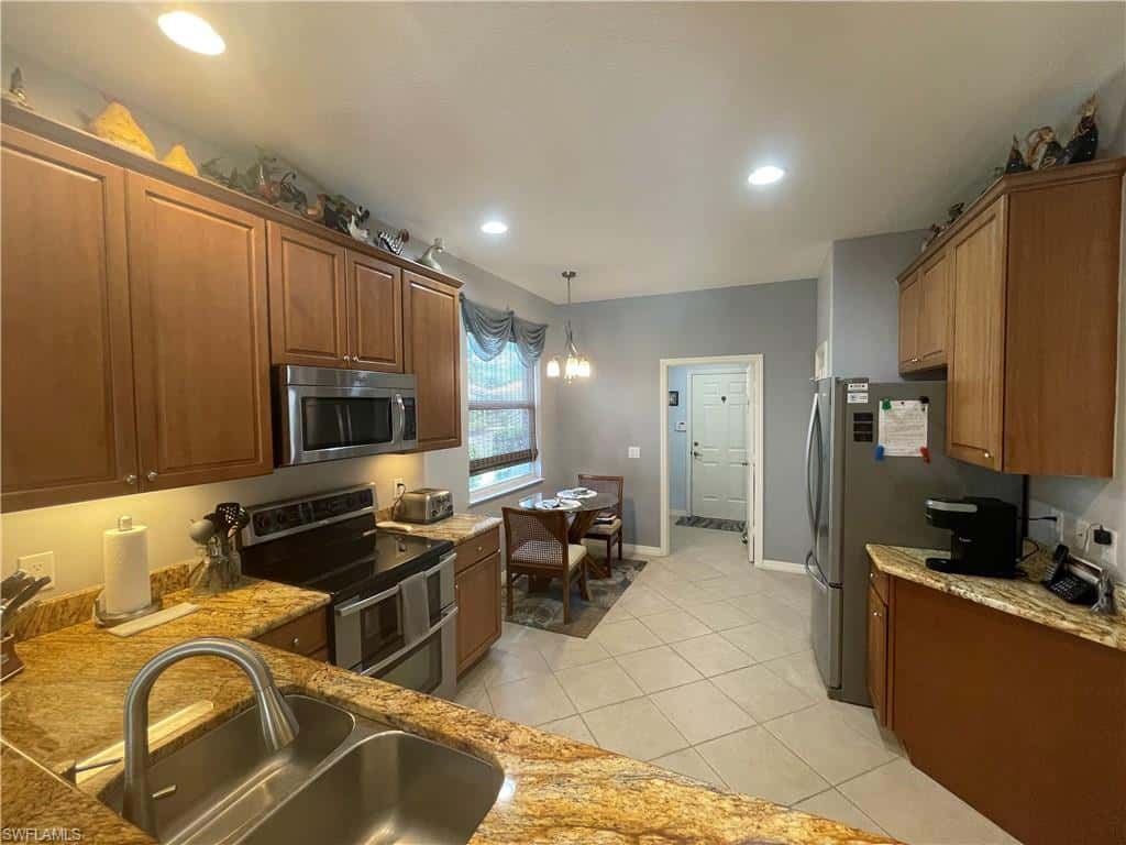 10630 Camarelle Cir, Fort Myers, photo 20