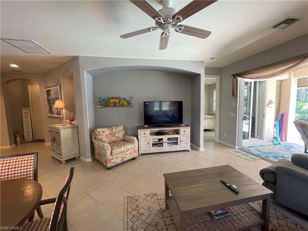 10630 Camarelle Cir, Fort Myers, photo 10