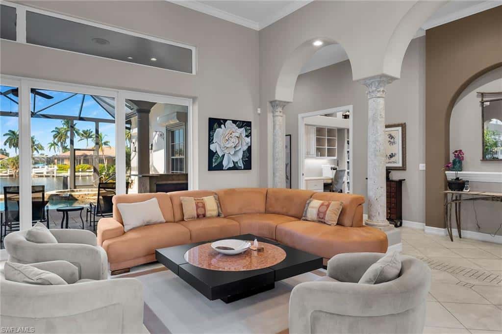 136 Shorecrest Ct, Marco Island, photo 5