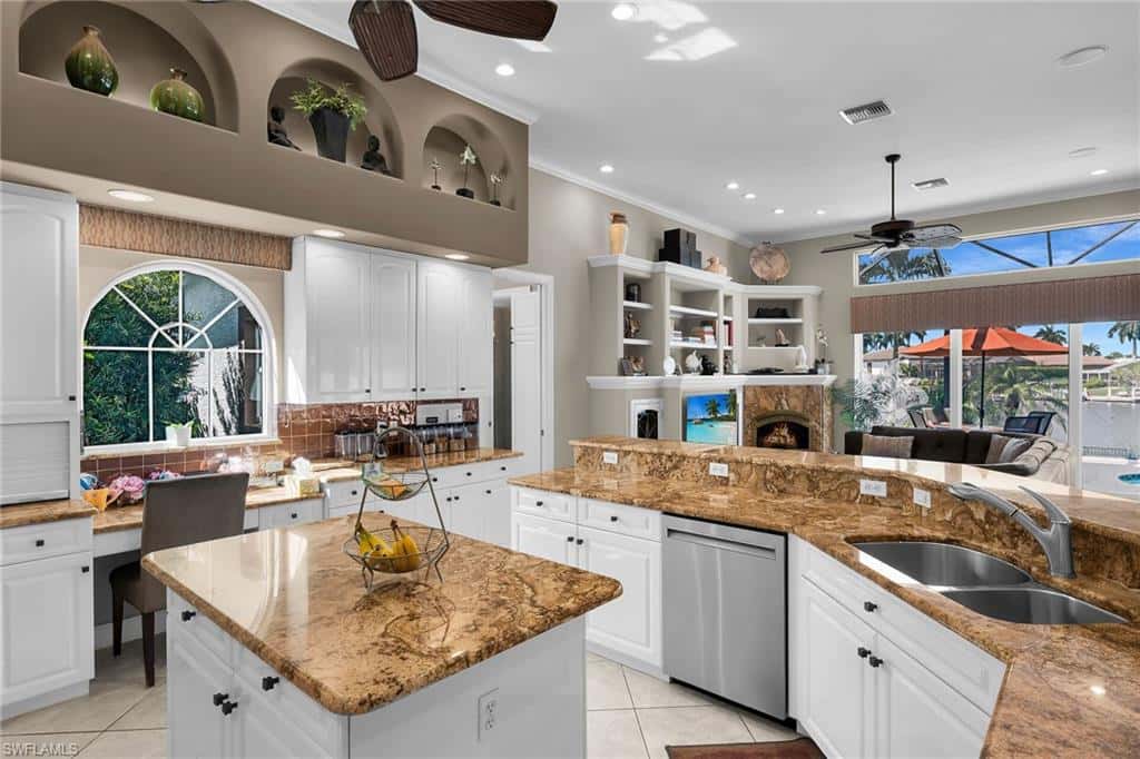 136 Shorecrest Ct, Marco Island, photo 11