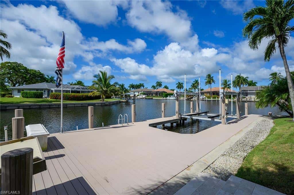 136 Shorecrest Ct, Marco Island, photo 39