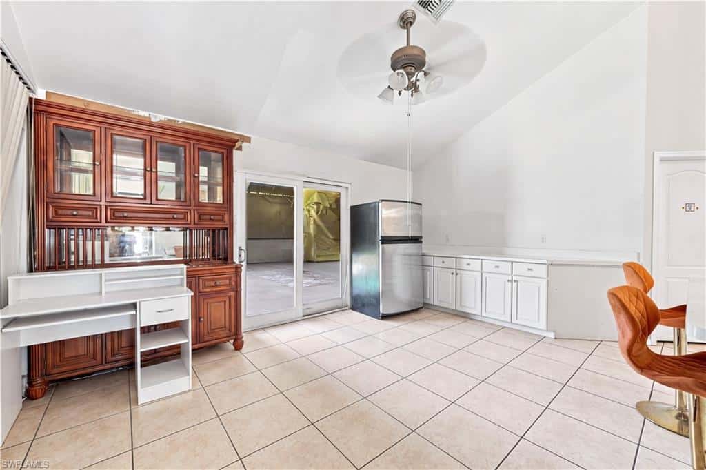 1140 Golden Gate Blvd, Naples, photo 12