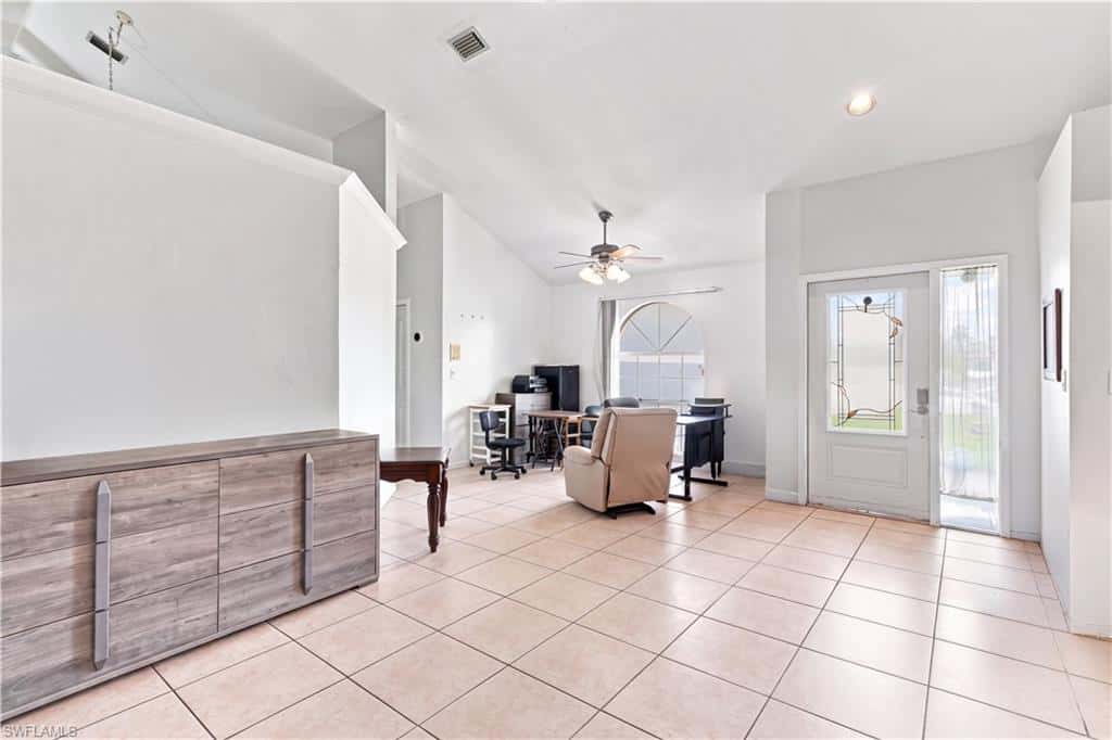 1140 Golden Gate Blvd, Naples, photo 8
