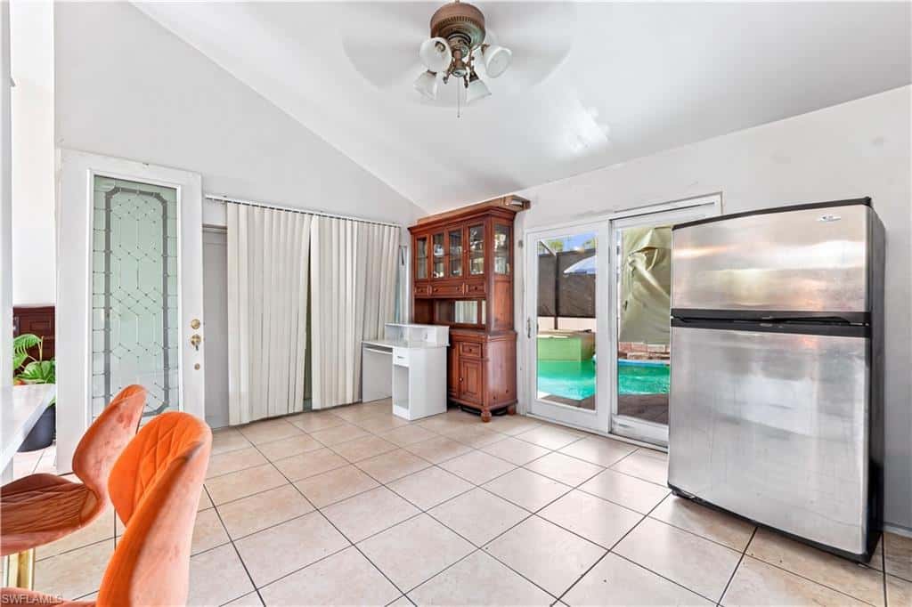 1140 Golden Gate Blvd, Naples, photo 25