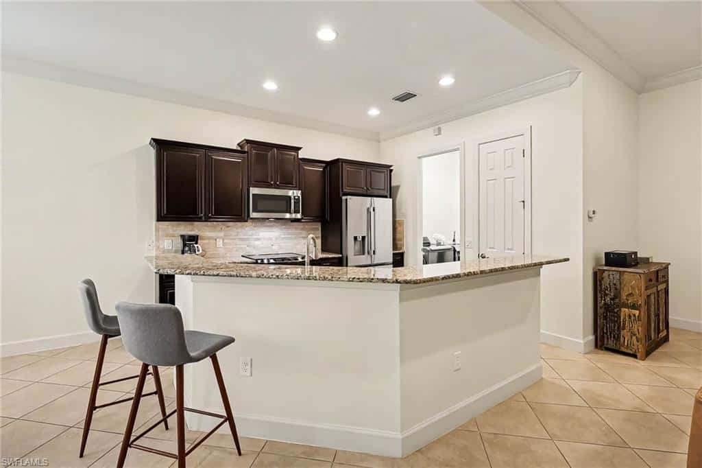 10534 Yorkstone Dr, Bonita Springs, photo 11