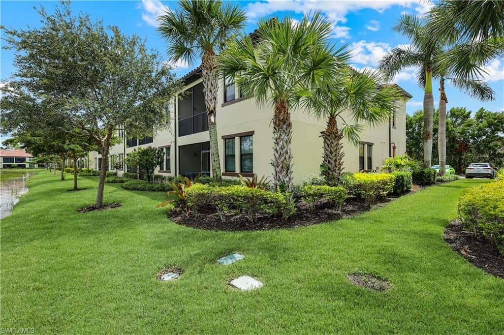 15114 Palmer Lake Cir #203, Naples, photo 12