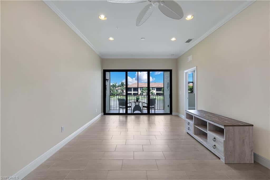 15114 Palmer Lake Cir #203, Naples, photo 24