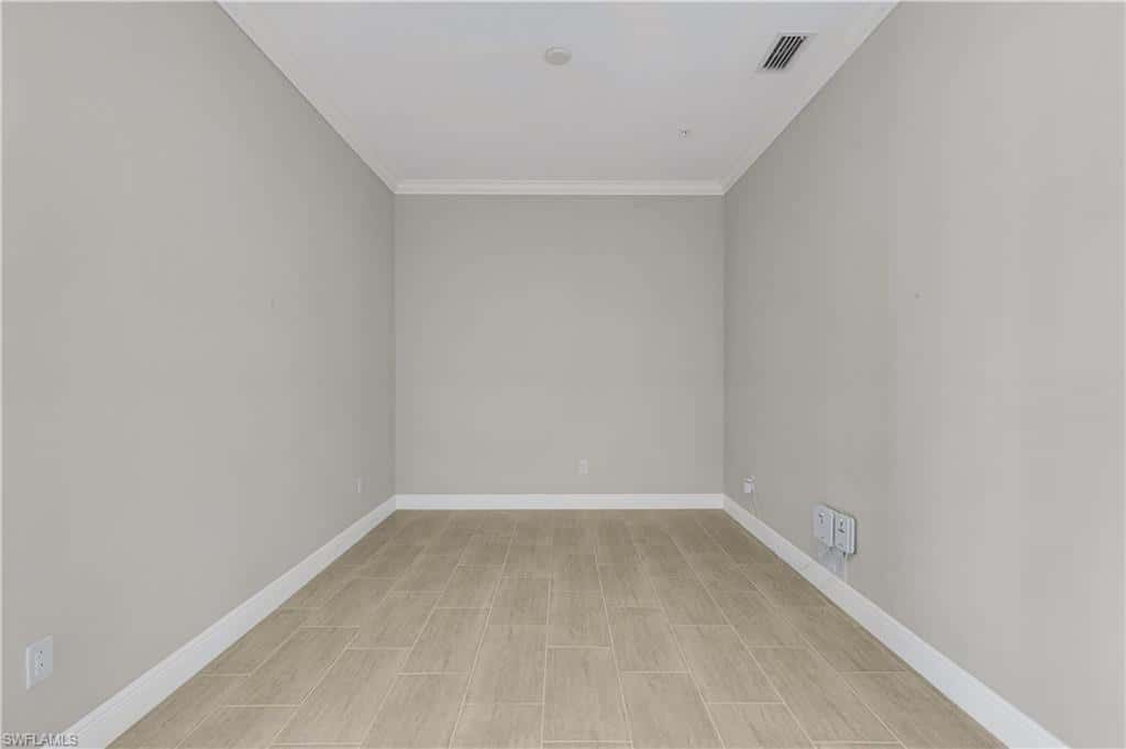 15114 Palmer Lake Cir #203, Naples, photo 10