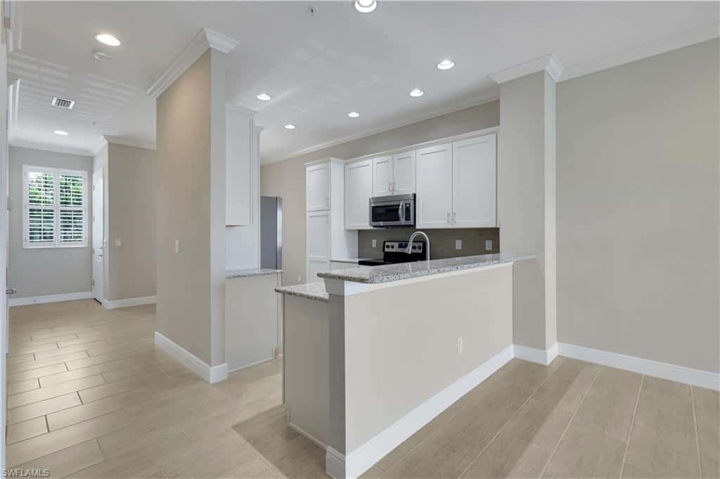 15114 Palmer Lake Cir #203, Naples, photo 18