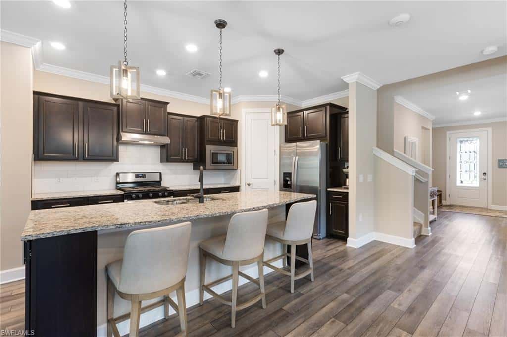 7700 Winding Cypress Dr, Naples, photo 13