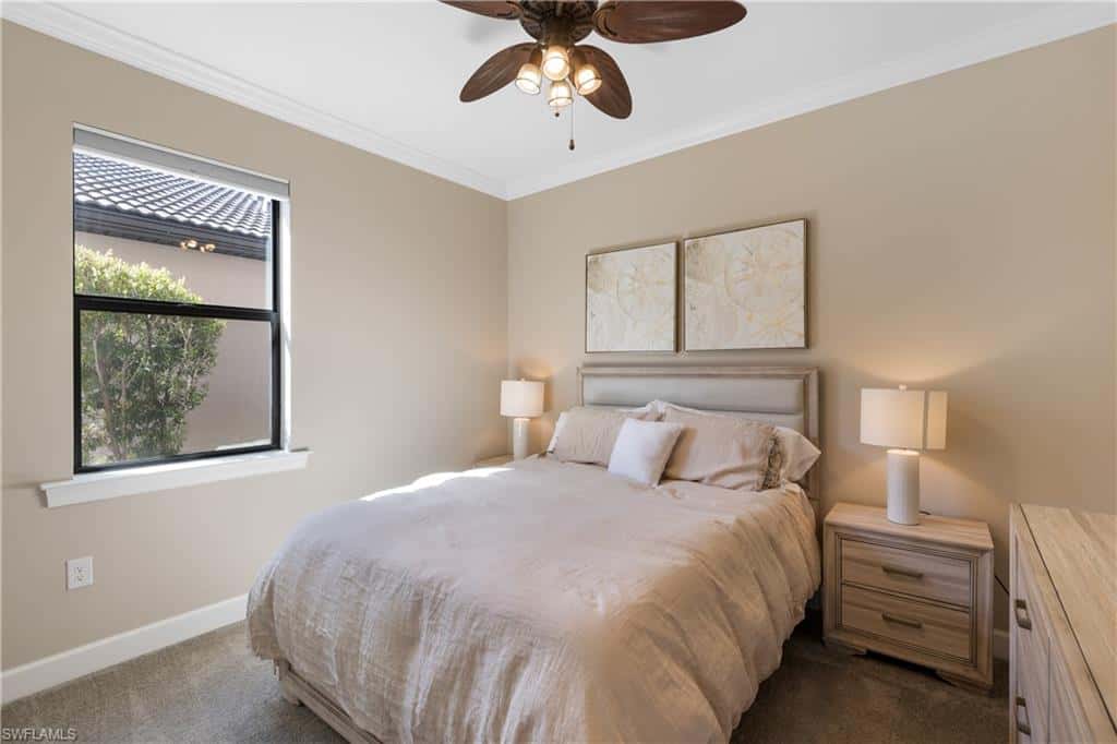 7700 Winding Cypress Dr, Naples, photo 16