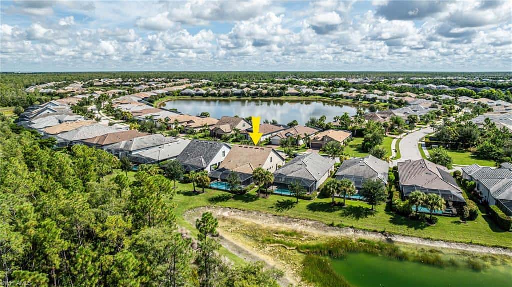 7700 Winding Cypress Dr, Naples, photo 31