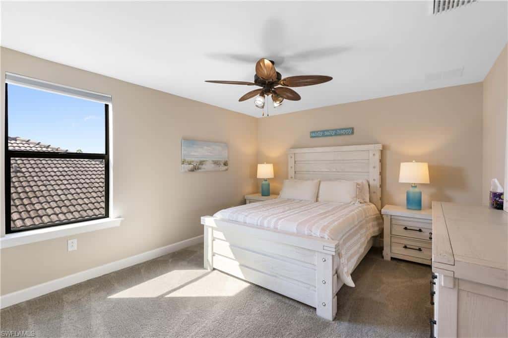 7700 Winding Cypress Dr, Naples, photo 21
