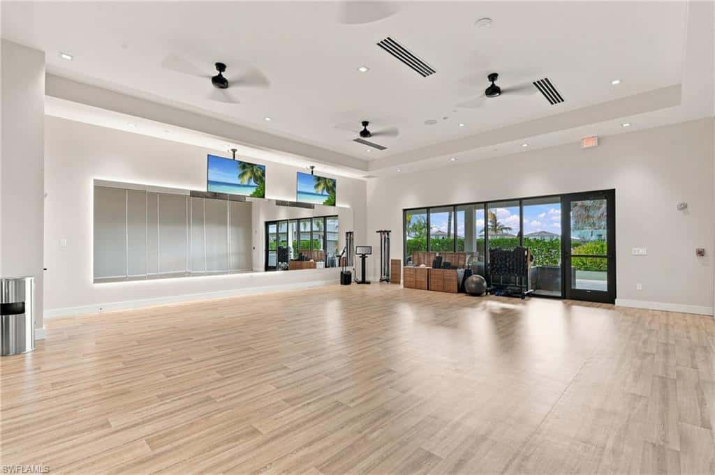 15649 Triesta Ln, Naples, photo 41
