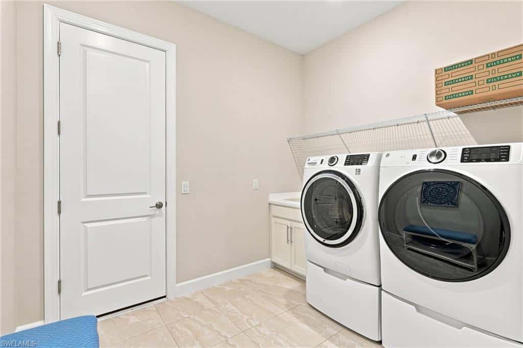 15649 Triesta Ln, Naples, photo 29
