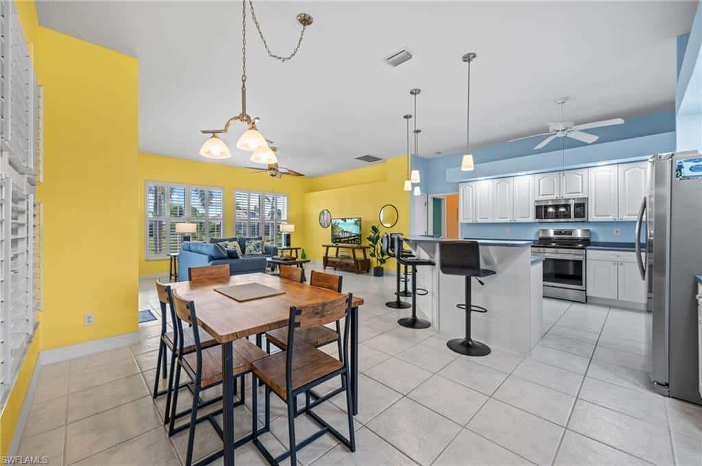 205 37th Ln, Cape Coral, photo 13