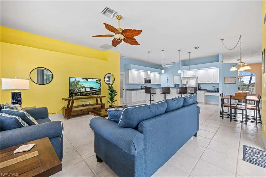 205 37th Ln, Cape Coral, photo 22