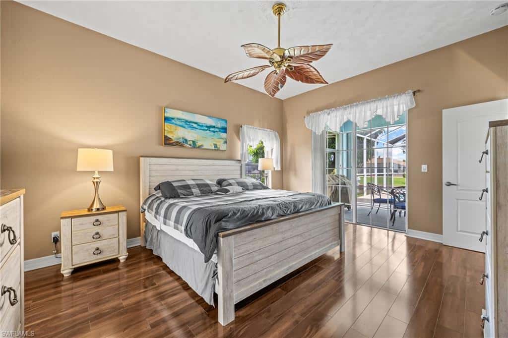 205 37th Ln, Cape Coral, photo 24