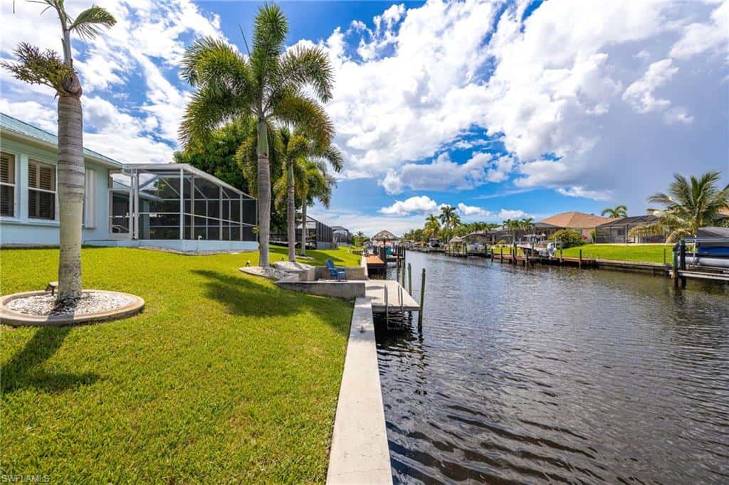 205 37th Ln, Cape Coral, photo 38