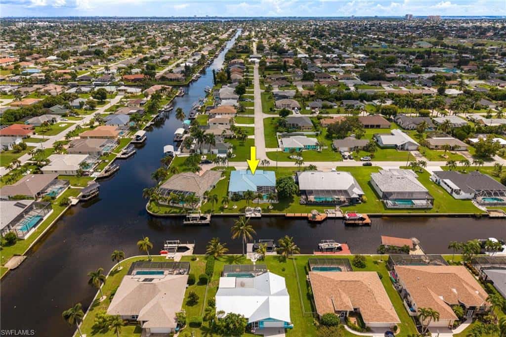 205 37th Ln, Cape Coral, photo 41