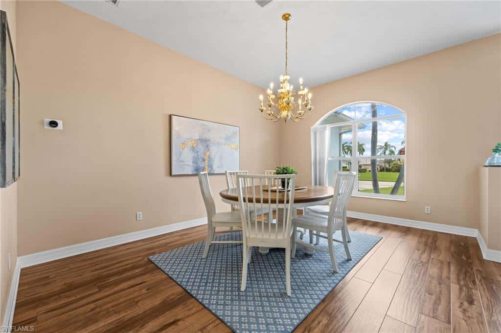 205 37th Ln, Cape Coral, photo 11