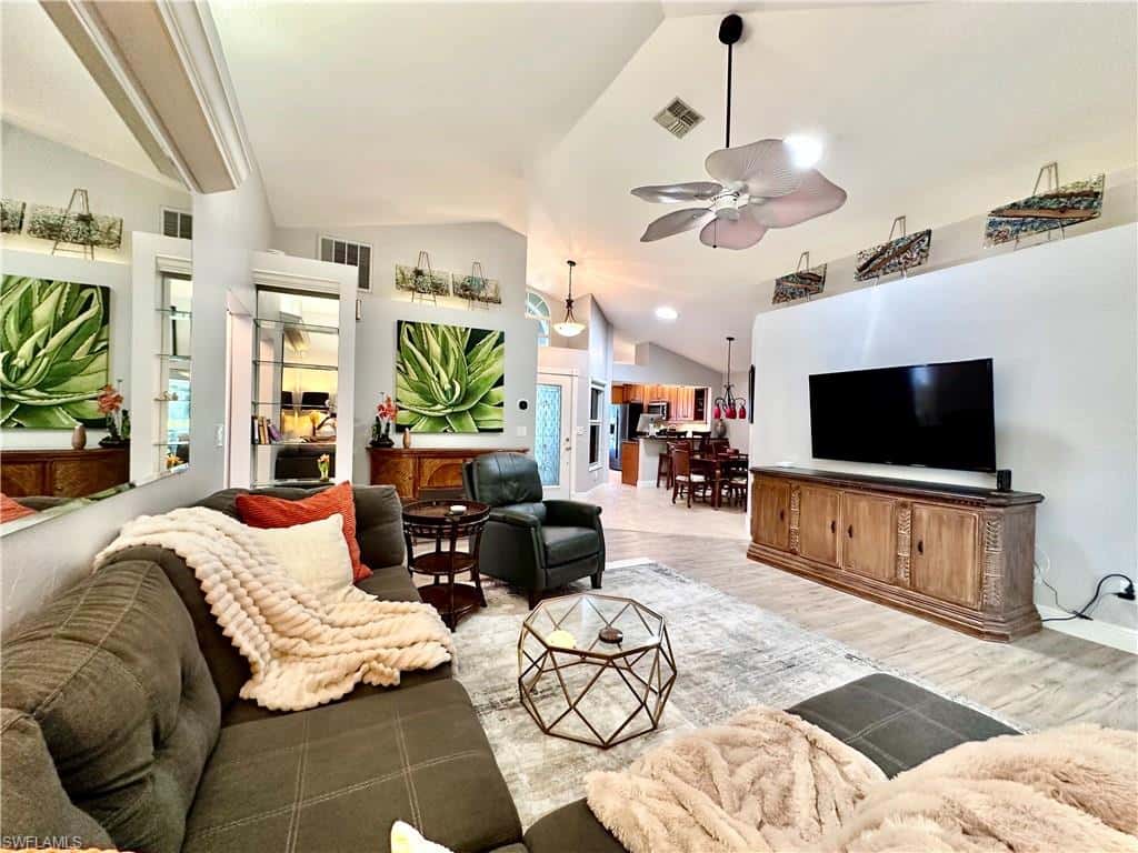 21137 Butchers Holler, Estero, photo 7