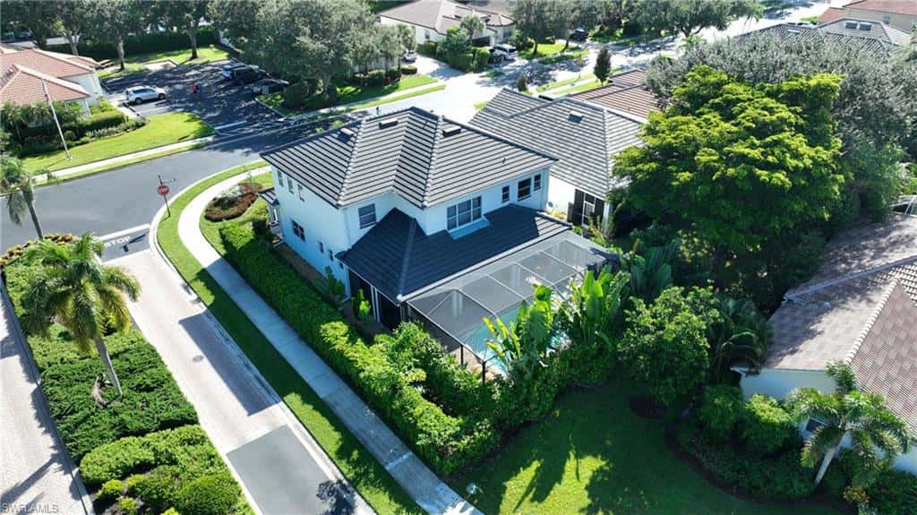 8213 Laurel Lakes Blvd, Naples, photo 5