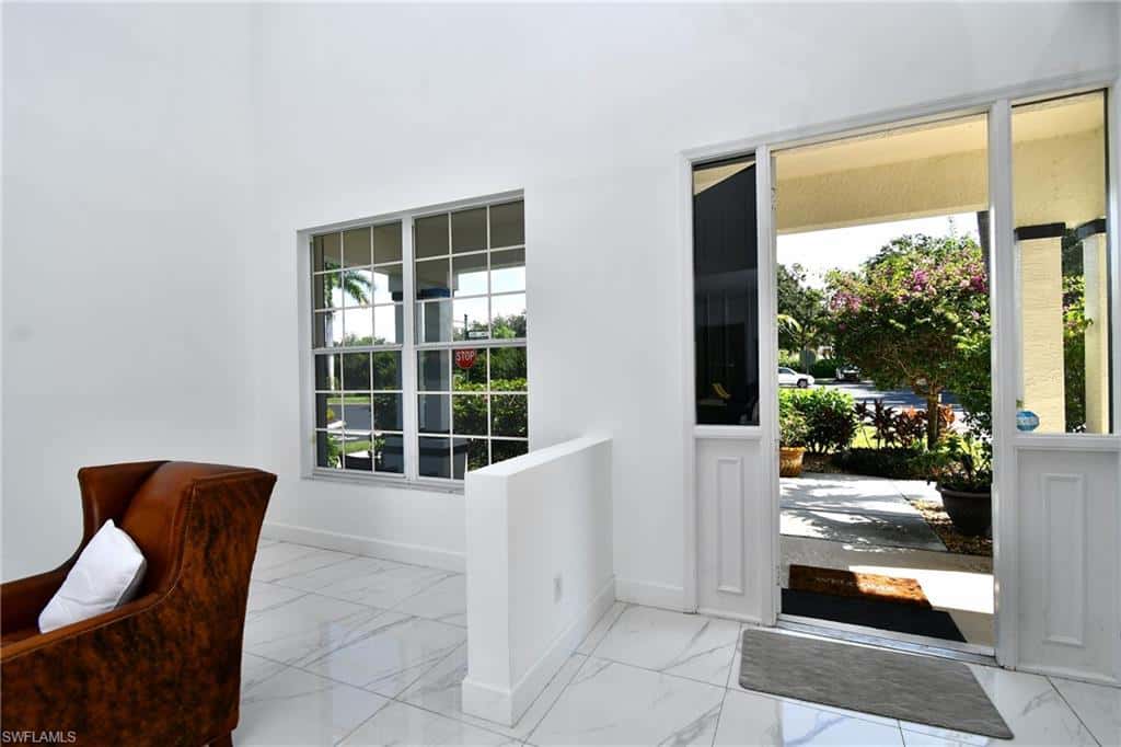 8213 Laurel Lakes Blvd, Naples, photo 9