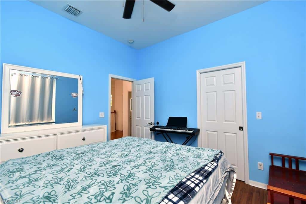 8213 Laurel Lakes Blvd, Naples, photo 38