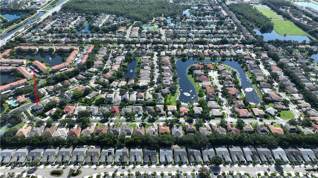 8213 Laurel Lakes Blvd, Naples, photo 49
