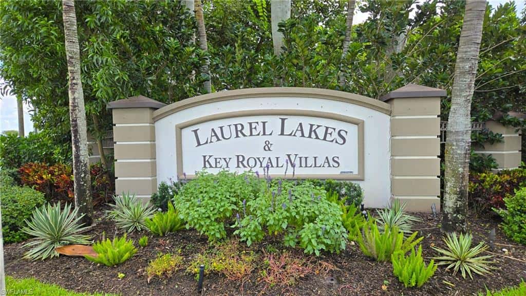 8213 Laurel Lakes Blvd, Naples, photo 41