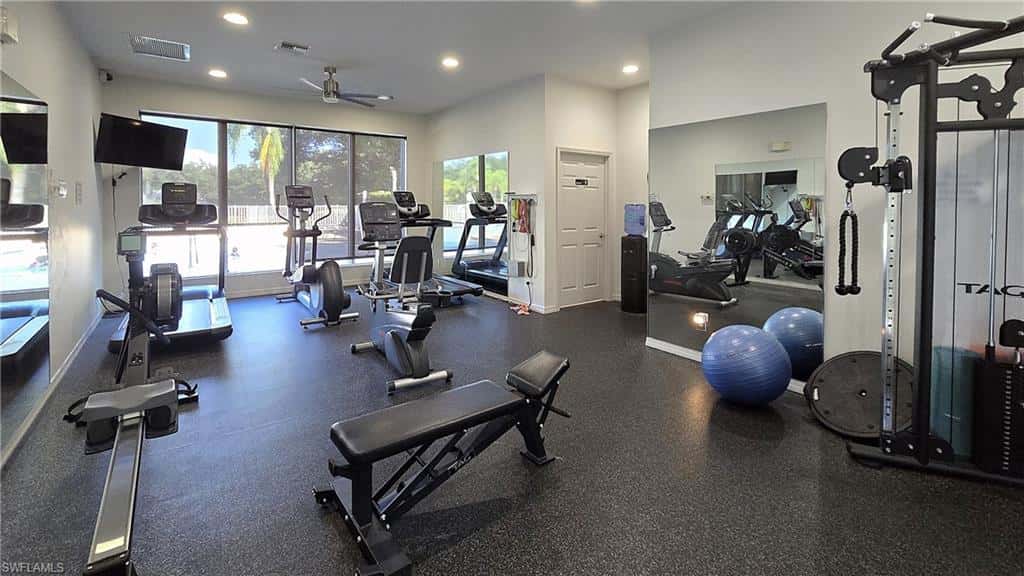 8213 Laurel Lakes Blvd, Naples, photo 45