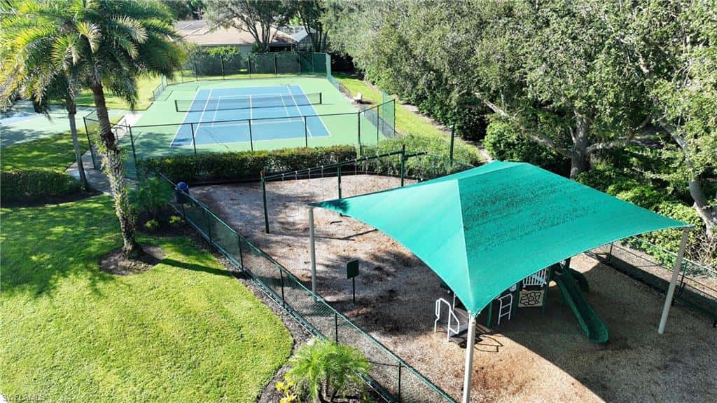 8213 Laurel Lakes Blvd, Naples, photo 48