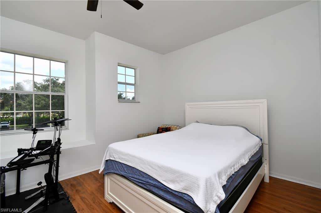 8213 Laurel Lakes Blvd, Naples, photo 35