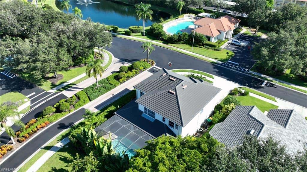 8213 Laurel Lakes Blvd, Naples, photo 4